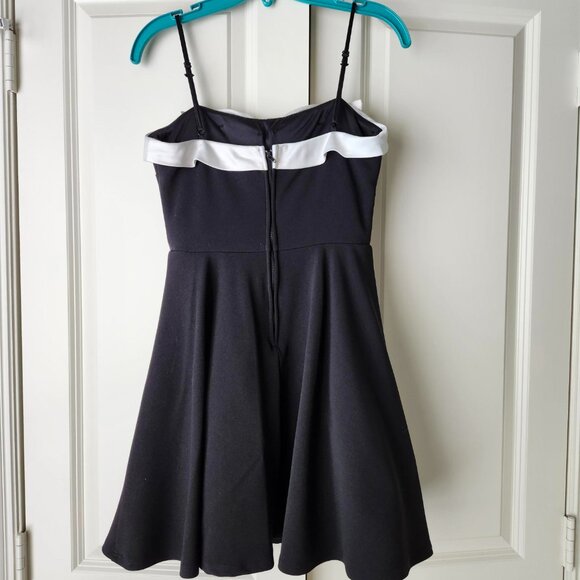 City Studios Juniors' Bow-Trim Fit & Flare Dress - Size 5/6 - Picture 3 of 5
